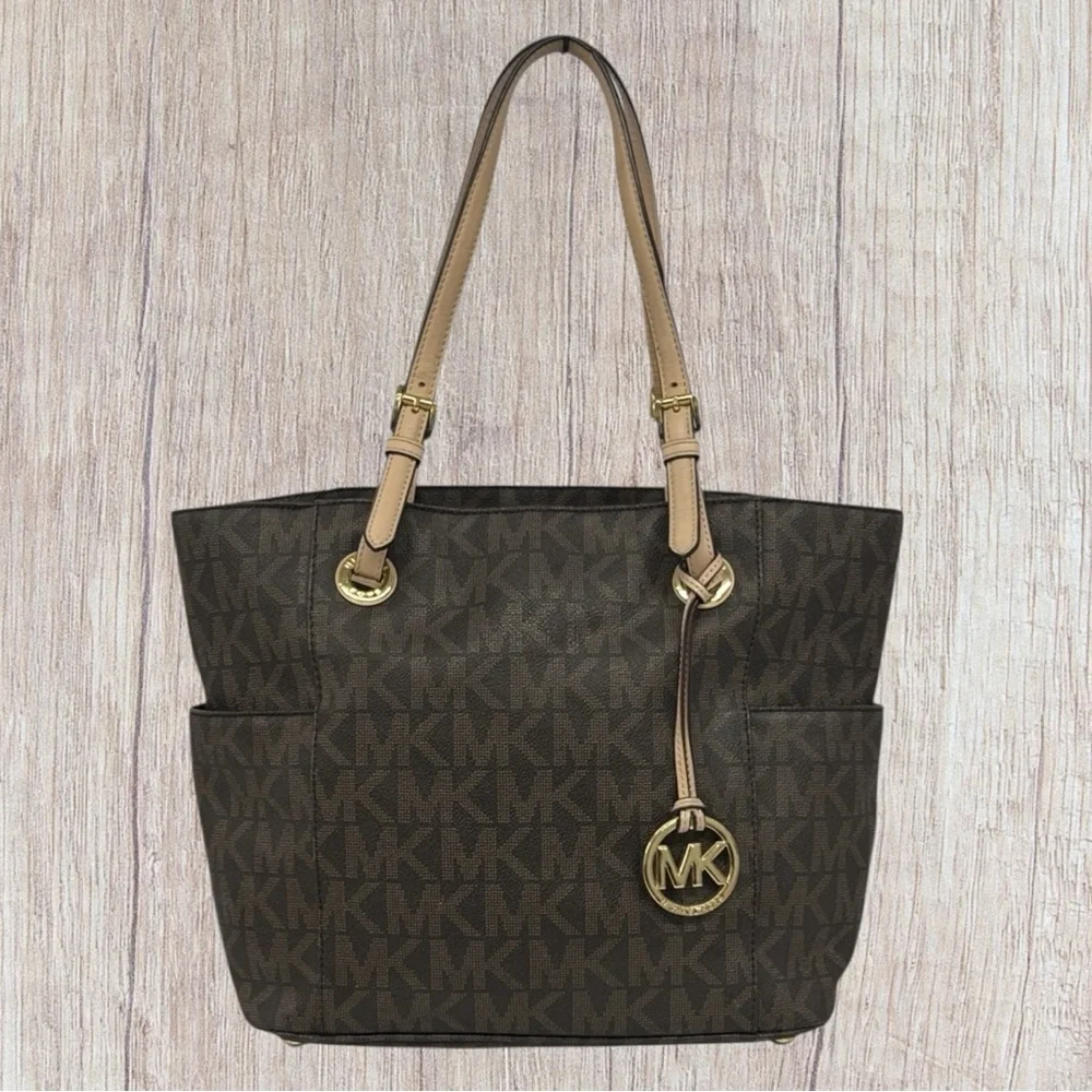 Michael Kors Jet Set Signature East West Brown Monogram Shoulder Bag Tote Purse - Picture 3 of 16